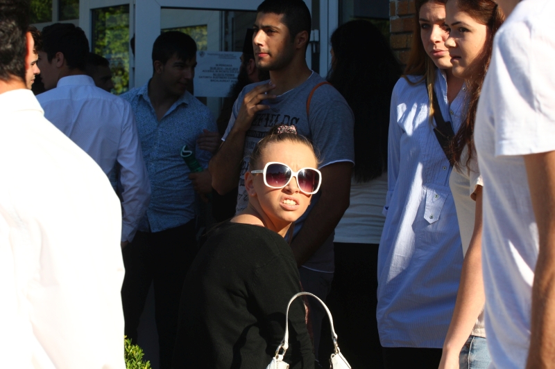 fotoreportaj elevii constanteni coplesiti de emotii la prima proba scrisa a bacalaureatului 500518 fotoreportaj elevii constanteni coplesiti de emotii la prima proba scrisa a bacalaureatului 500518