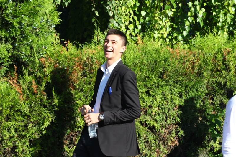 fotoreportaj elevii constanteni coplesiti de emotii la prima proba scrisa a bacalaureatului 500518 fotoreportaj elevii constanteni coplesiti de emotii la prima proba scrisa a bacalaureatului 500518