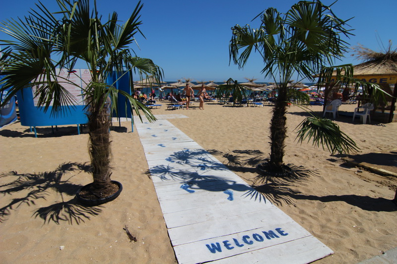 situatia a revenit la normal in timp record statiunile bulgare de la marea neagra pline de turisti inundatiile situatia a revenit la normal in timp record statiunile bulgare de la marea neagra pline de turisti inundatiile
