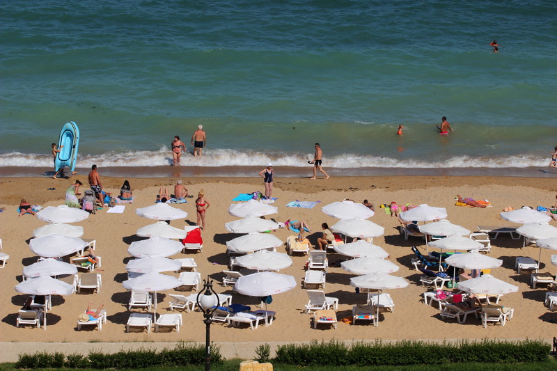 situatia a revenit la normal in timp record statiunile bulgare de la marea neagra pline de turisti inundatiile situatia a revenit la normal in timp record statiunile bulgare de la marea neagra pline de turisti inundatiile