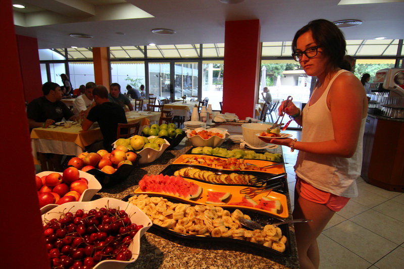 situatia a revenit la normal in timp record statiunile bulgare de la marea neagra pline de turisti inundatiile situatia a revenit la normal in timp record statiunile bulgare de la marea neagra pline de turisti inundatiile
