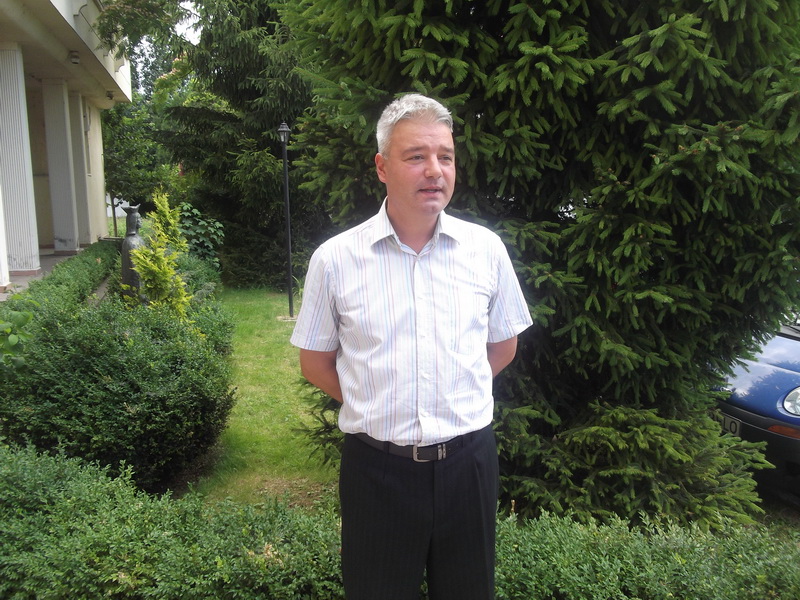 vasile mihu votat presedinte de onoare lucian cirja l a invins pe dennis serban la alegerile pentru sefia