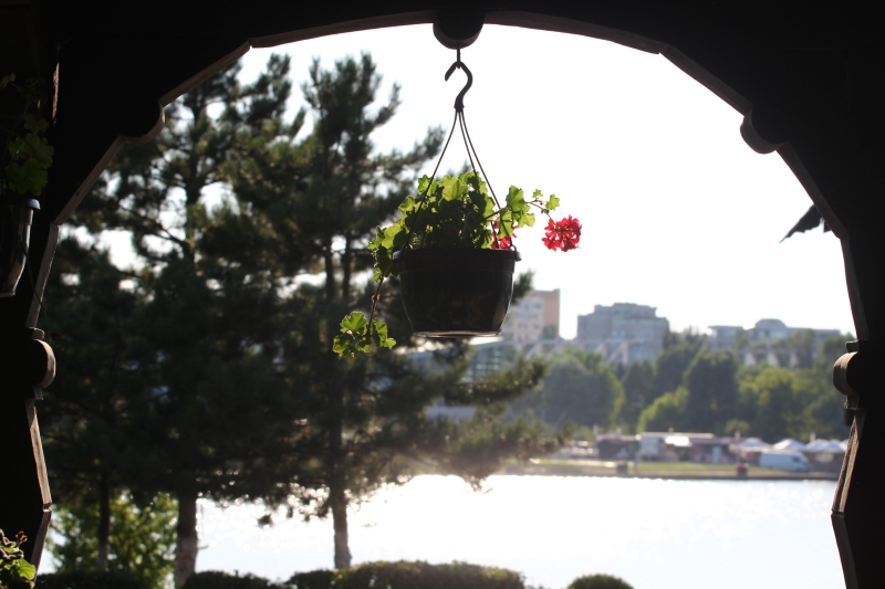 fotoreportaj enoriasii de la sfantul mina au sarbatorit 20 de ani de la ctitorire 505236 fotoreportaj enoriasii de la sfantul mina au sarbatorit 20 de ani de la ctitorire 505236