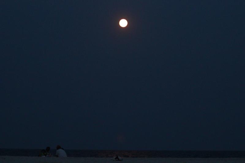 fotoreportaj super luna in spectacol pe cerul constantei 506577 fotoreportaj super luna in spectacol pe cerul constantei 506577