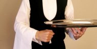 Un bărbat din Ovidiu a fost înjunghiat de un ospătar pe o terasă din Mamaia  