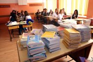 Ministerul Educației schimbă manualele școlare!  