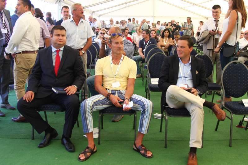 cu binecuvantarea lui mazare investitie de 15 milioane de euro in silozurile din portul constanta galerie cu binecuvantarea lui mazare investitie de 15 milioane de euro in silozurile din portul constanta galerie