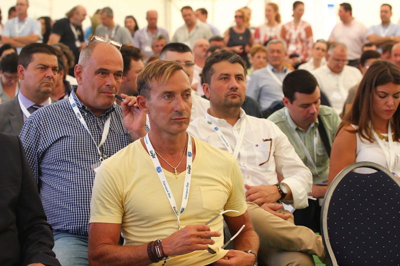 cu binecuvantarea lui mazare investitie de 15 milioane de euro in silozurile din portul constanta galerie cu binecuvantarea lui mazare investitie de 15 milioane de euro in silozurile din portul constanta galerie