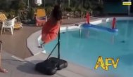 Funny video Cele mai distractive filme făcute acasă