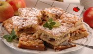 Ecuisine.ro  Prăjitură țărănească cu mere 