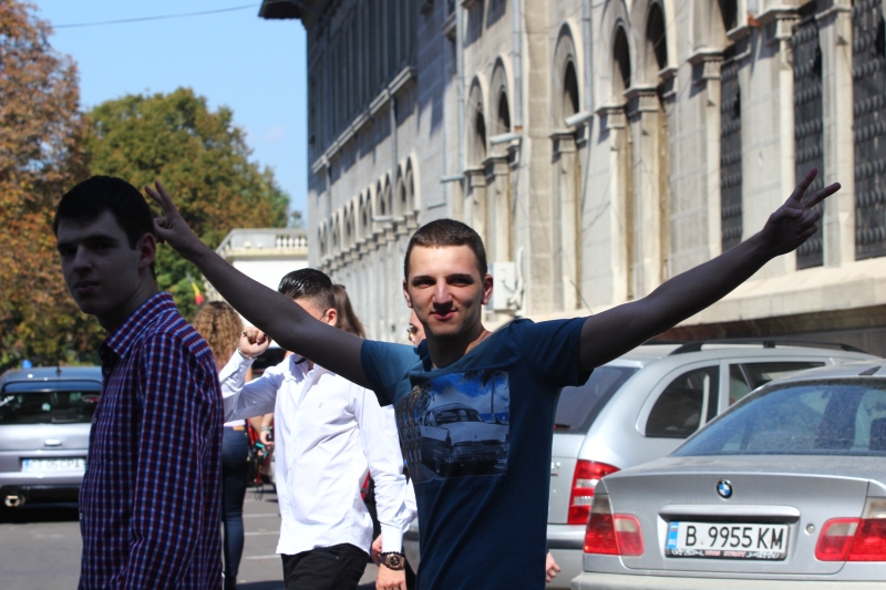 parada modei in liceele din constanta inceputul anului scolar este un adevarat eveniment monden fotoreportaj parada modei in liceele din constanta inceputul anului scolar este un adevarat eveniment monden fotoreportaj