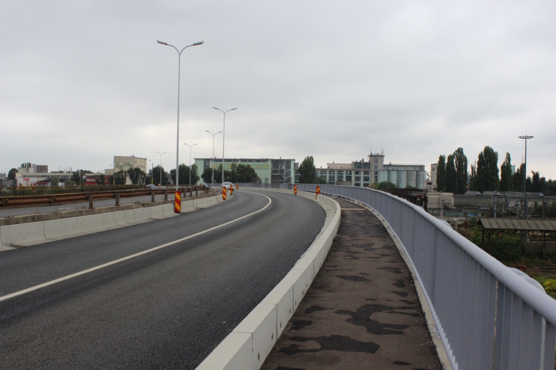 de astazi se circula pe podul ipmc partea noua a fost redata traficului galerie foto 512793 de astazi se circula pe podul ipmc partea noua a fost redata traficului galerie foto 512793