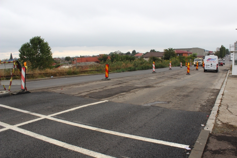 de astazi se circula pe podul ipmc partea noua a fost redata traficului galerie foto 512793 de astazi se circula pe podul ipmc partea noua a fost redata traficului galerie foto 512793