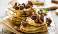 Ecuisine.ro Chifteluţe de dovleac şi dovlecel cu sos de ghebe 
