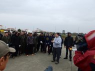 Însărcinatul cu afaceri al SUA, Dean Thompson, prezent la acțiunea de curățare a plajei de la Năvodari (galerie foto)