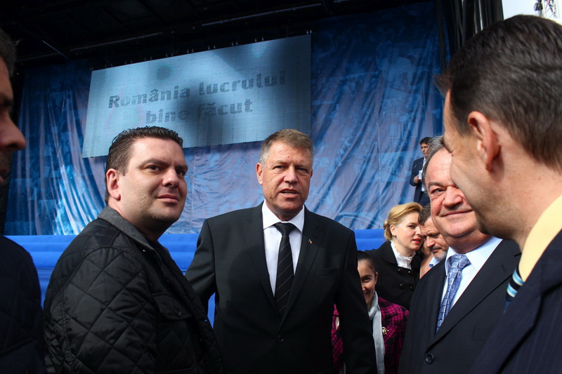 klaus iohannis candidatul acl la prezidentiale nu ma lupt cu ponta ci cu sistemul din spatele lui galerie klaus iohannis candidatul acl la prezidentiale nu ma lupt cu ponta ci cu sistemul din spatele lui galerie