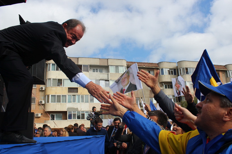 klaus iohannis candidatul acl la prezidentiale nu ma lupt cu ponta ci cu sistemul din spatele lui galerie klaus iohannis candidatul acl la prezidentiale nu ma lupt cu ponta ci cu sistemul din spatele lui galerie