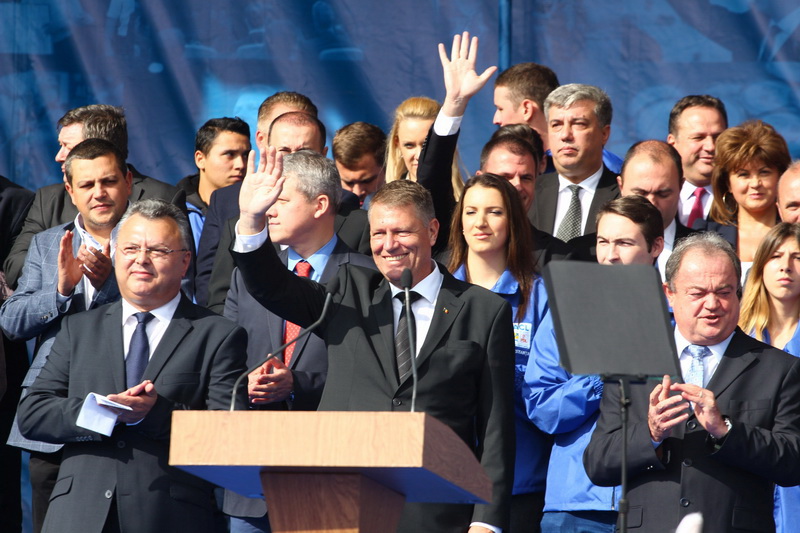 klaus iohannis candidatul acl la prezidentiale nu ma lupt cu ponta ci cu sistemul din spatele lui galerie klaus iohannis candidatul acl la prezidentiale nu ma lupt cu ponta ci cu sistemul din spatele lui galerie