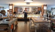 Concept nou în Constanţa - magazin şi restaurant Bottega d’Italy, un local aparte de unde cumperi vinul şi povestea lui (galerie foto)