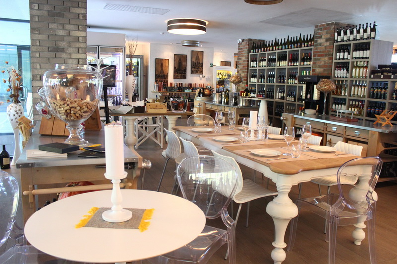 concept nou in constanta magazin si restaurant bottega d italy un local aparte de unde cumperi vinul concept nou in constanta magazin si restaurant bottega d italy un local aparte de unde cumperi vinul