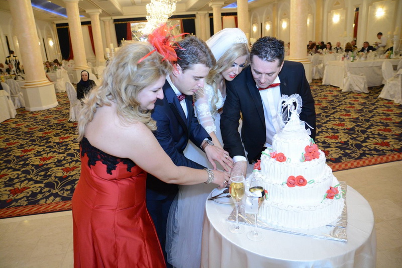 este var de gradul 3 cu simona halep fostul fotbalist tanase tasente a avut o nunta ca in povesti galerie este var de gradul 3 cu simona halep fostul fotbalist tanase tasente a avut o nunta ca in povesti galerie