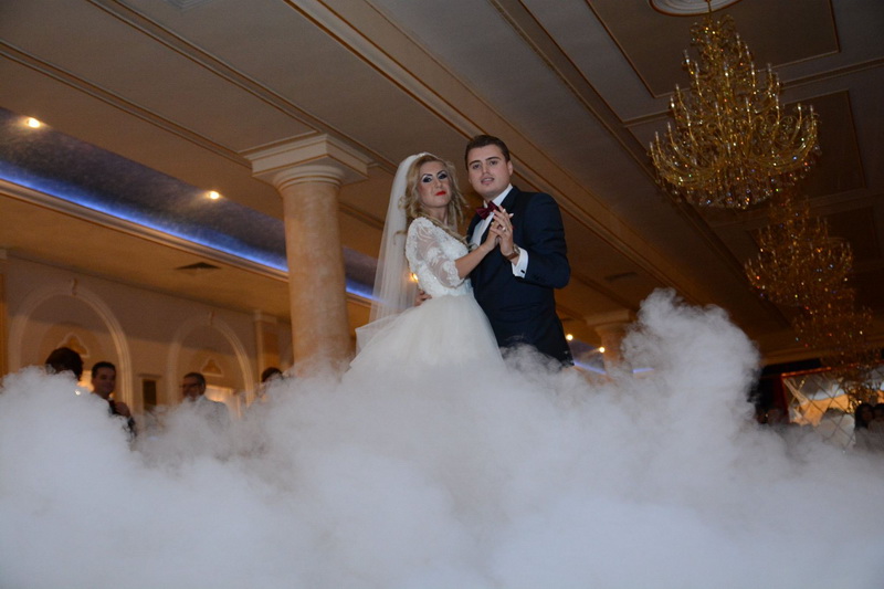 este var de gradul 3 cu simona halep fostul fotbalist tanase tasente a avut o nunta ca in povesti galerie este var de gradul 3 cu simona halep fostul fotbalist tanase tasente a avut o nunta ca in povesti galerie