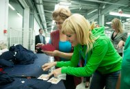 Elena Udrea participă mâine la evenimentul „Confecționăm românește” 