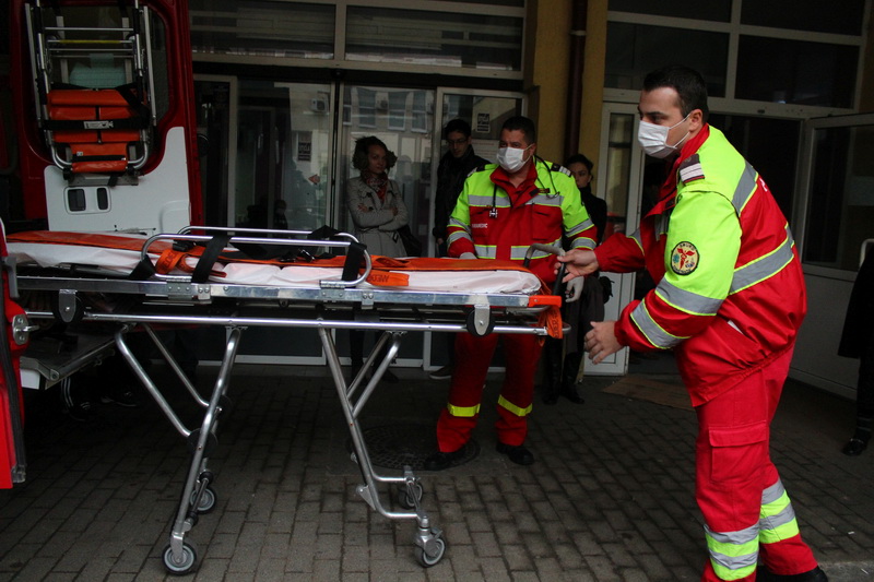 upu s a transformat ieri in fortareata un pacient constantean suspectat de ebola a pus pe jar autoritatile upu s a transformat ieri in fortareata un pacient constantean suspectat de ebola a pus pe jar autoritatile