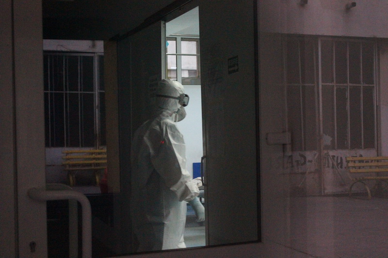 upu s a transformat ieri in fortareata un pacient constantean suspectat de ebola a pus pe jar autoritatile upu s a transformat ieri in fortareata un pacient constantean suspectat de ebola a pus pe jar autoritatile