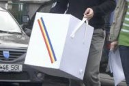 46 de persoane din arestul IPJ Constanţa au solicitat urna mobilă