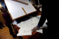 Alegeri prezidenţiale 2014, rezultate parţiale BEC Victor Ponta 39.57%, Klaus Iohannis 30,19%