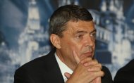 Surse PNL ar urma să solicite alegeri parlamentare anticipate