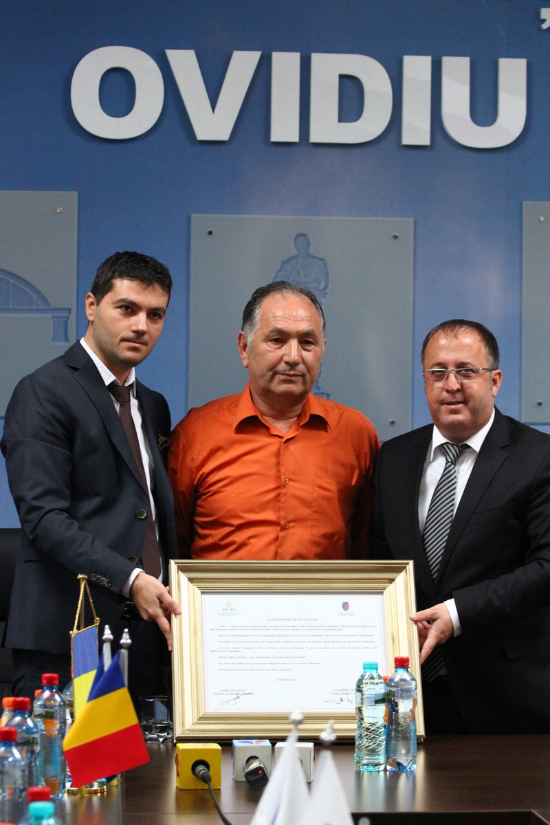 orasul ovidiu a primit oaspeti de seama autoritatile locale din k kkuyu la masa cu gheorghe hagi galerie orasul ovidiu a primit oaspeti de seama autoritatile locale din k kkuyu la masa cu gheorghe hagi galerie