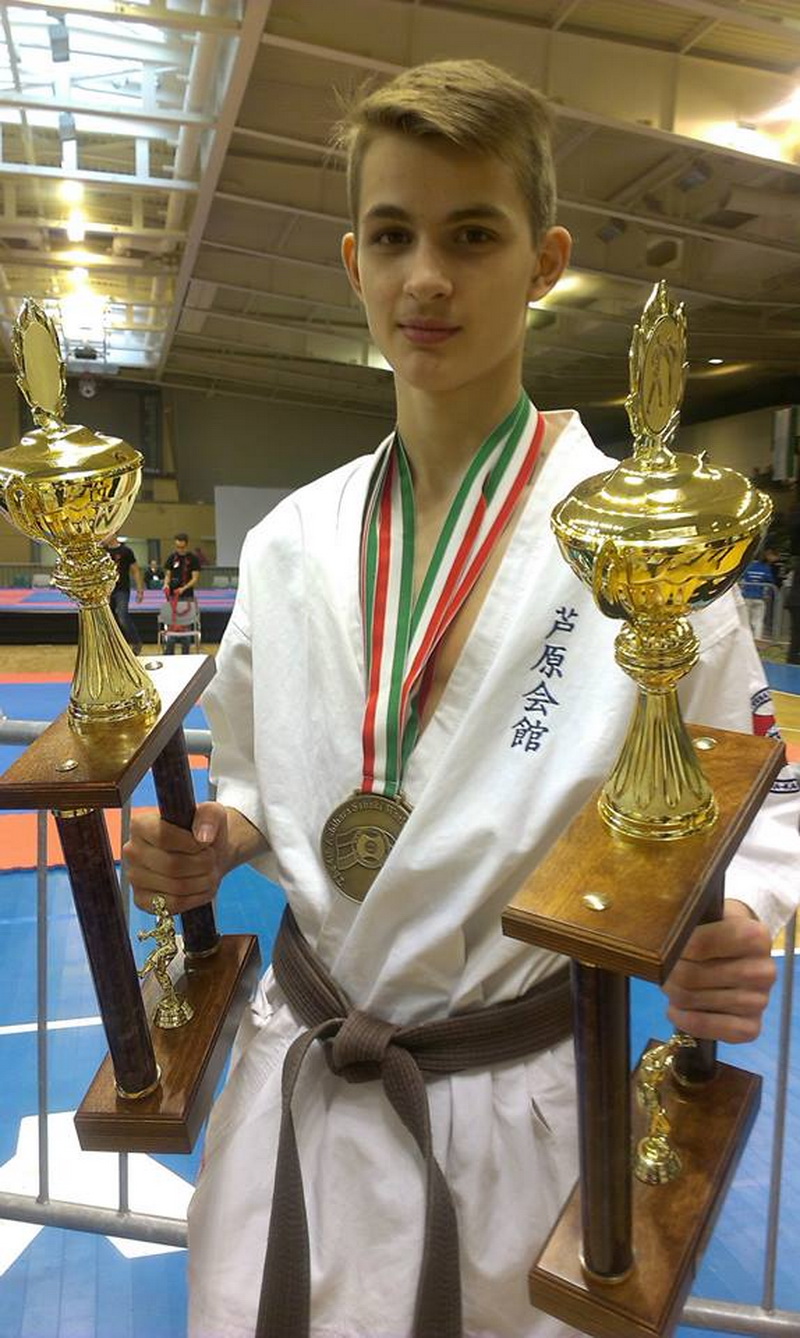 voinicii de la ares dojo dm constanta au fost eroi robert andrei draganoiu triplu campion mondial la voinicii de la ares dojo dm constanta au fost eroi robert andrei draganoiu triplu campion mondial la