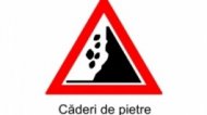 CNADNR Circulaţie oprită între Cozla şi Drencova din cauza căderilor de pietre mari şi de blocuri de stâncă