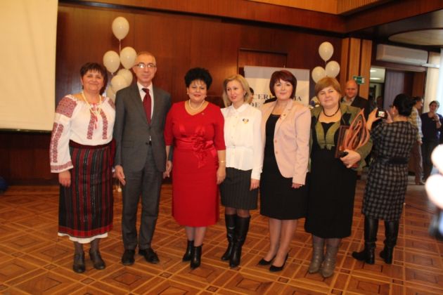 mariana gaju premiata la ceremonia nationala de premiere a programului bunelor practici ale autoritatilor mariana gaju premiata la ceremonia nationala de premiere a programului bunelor practici ale autoritatilor