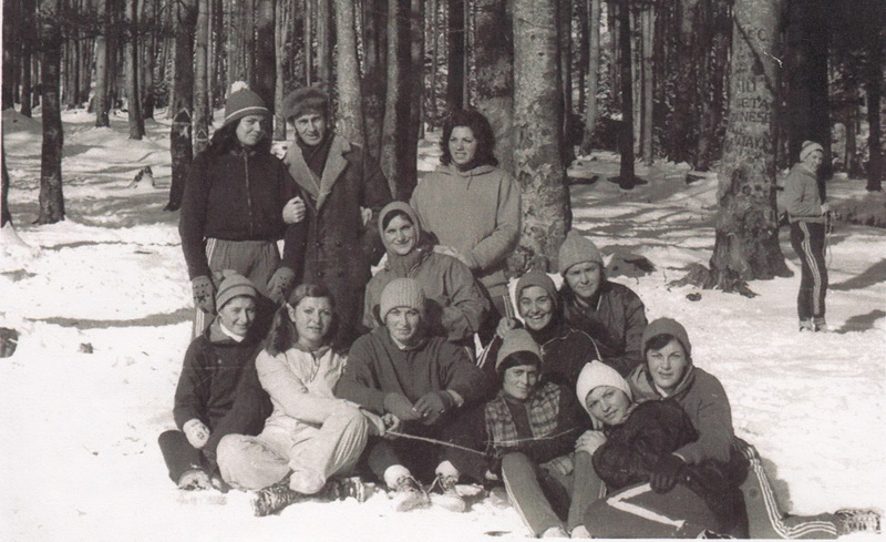 botezul este unic un dar dumnezeiesc elena frincu a crestinat de a lungul vietii 29 de copii galerie botezul este unic un dar dumnezeiesc elena frincu a crestinat de a lungul vietii 29 de copii galerie