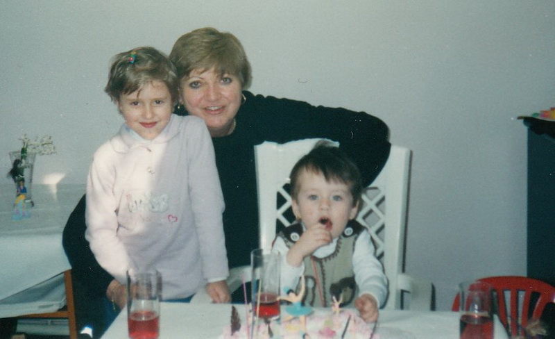 botezul este unic un dar dumnezeiesc elena frincu a crestinat de a lungul vietii 29 de copii galerie botezul este unic un dar dumnezeiesc elena frincu a crestinat de a lungul vietii 29 de copii galerie