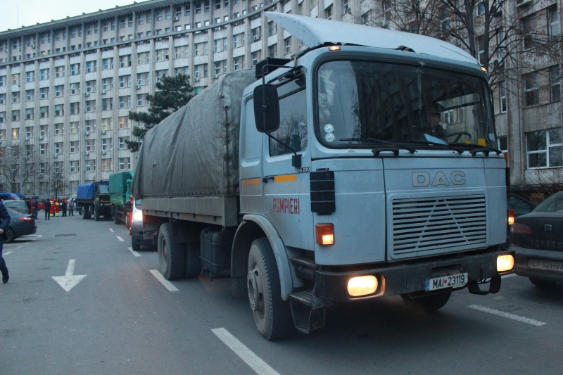 fotoreportaj durere fara margini la spitalul judetean colegii si au luat ramas bun de la cei patru membri fotoreportaj durere fara margini la spitalul judetean colegii si au luat ramas bun de la cei patru membri