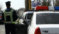 Prins băut la volan și fără permis 