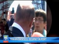 Preşedintele RomânieiTraian Băsescu scuipat în Portul Constanţa – dosarul va fi redeschis   