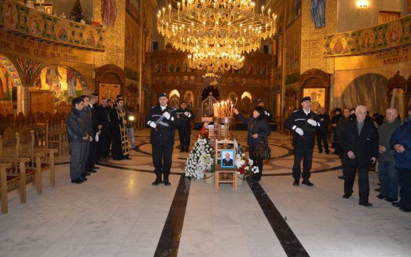 o frantura de timp o frantura de viata un pas catre moarte patru salvatori patru colegi patru ingeri o frantura de timp o frantura de viata un pas catre moarte patru salvatori patru colegi patru ingeri