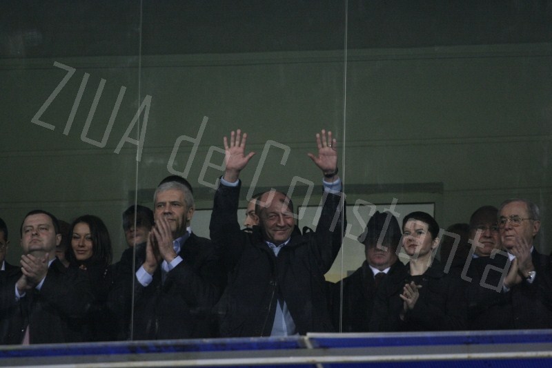 fotoreportaj presedintele jucator remember traian basescu zece ani in imagini la constanta 525642 fotoreportaj presedintele jucator remember traian basescu zece ani in imagini la constanta 525642