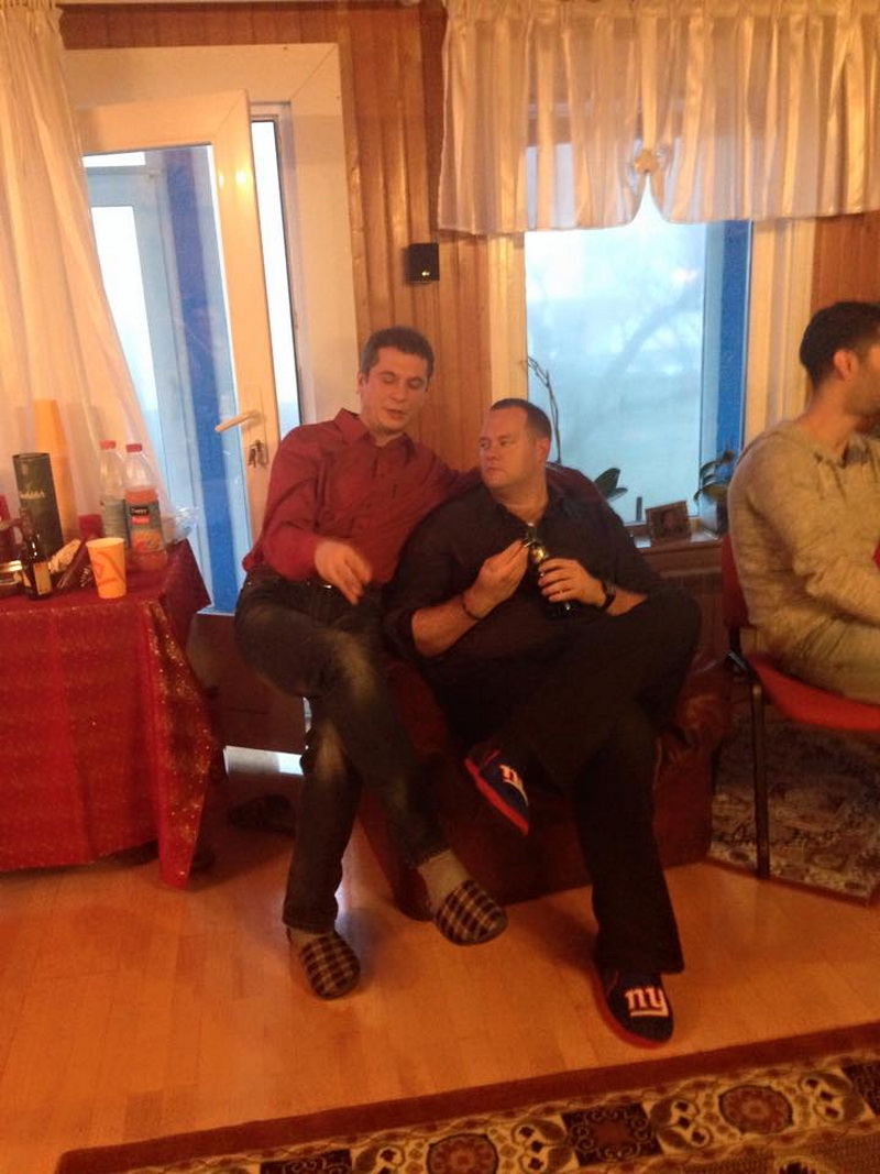 fiica cea mica a sotilor garabet adelina bianca garabet si robert mitchell petrecere de logodna la ovidiu fiica cea mica a sotilor garabet adelina bianca garabet si robert mitchell petrecere de logodna la ovidiu