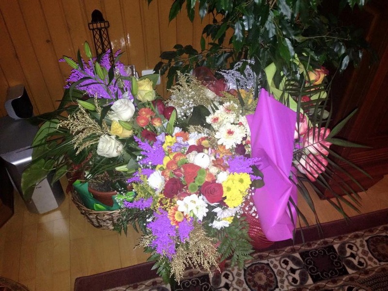 fiica cea mica a sotilor garabet adelina bianca garabet si robert mitchell petrecere de logodna la ovidiu fiica cea mica a sotilor garabet adelina bianca garabet si robert mitchell petrecere de logodna la ovidiu