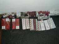 Tânăr prins în zona Gării Constanţa, cercetat pentru contrabandă cu ţigări