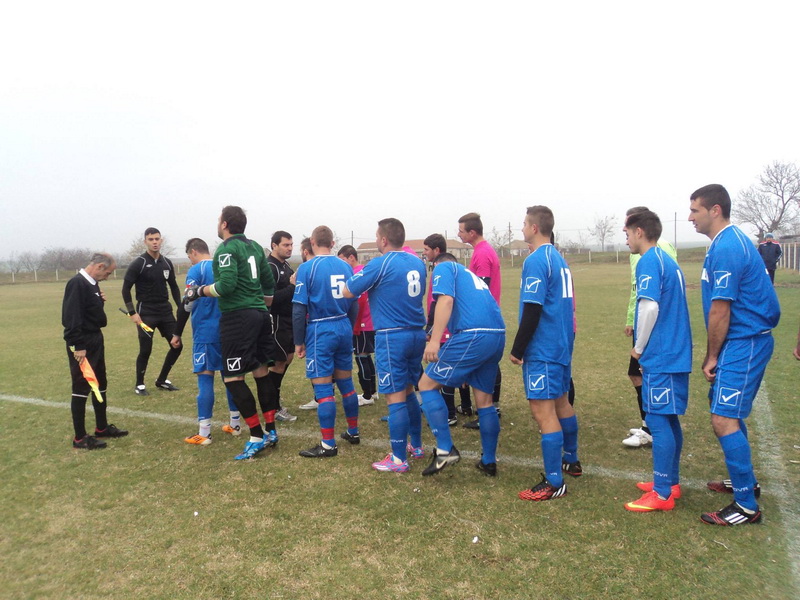 fotbalistul dimciu halep e capitan la juniorii viitorului varul simonei halep a fost premiat de legenda fotbalistul dimciu halep e capitan la juniorii viitorului varul simonei halep a fost premiat de legenda