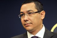 Ponta10 ani Udrea a lăudat SRI şi DNA, de joi a început războiul. Să se facă dreptate până la capăt!