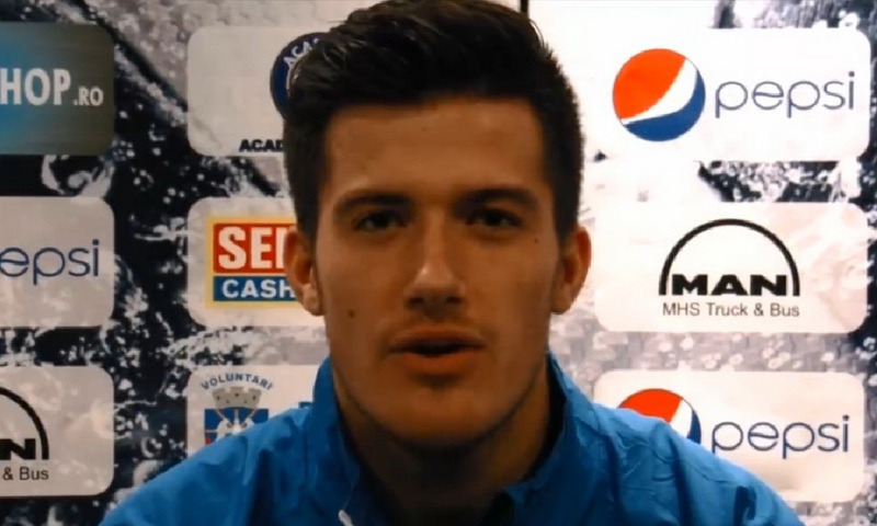 macedoneanul boban nikolov si salvadorianul nelson bonilla i au cantat si i au urat lui hagi in aromana macedoneanul boban nikolov si salvadorianul nelson bonilla i au cantat si i au urat lui hagi in aromana