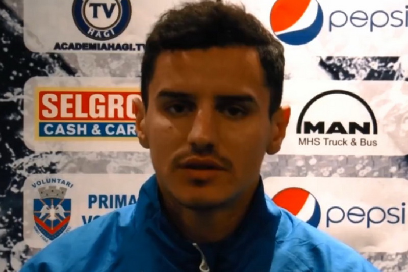 macedoneanul boban nikolov si salvadorianul nelson bonilla i au cantat si i au urat lui hagi in aromana macedoneanul boban nikolov si salvadorianul nelson bonilla i au cantat si i au urat lui hagi in aromana